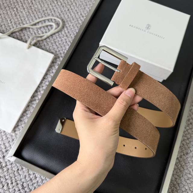 Brunello Cucinelli suede belt, 3.5 cm wide, simple style, easy to match