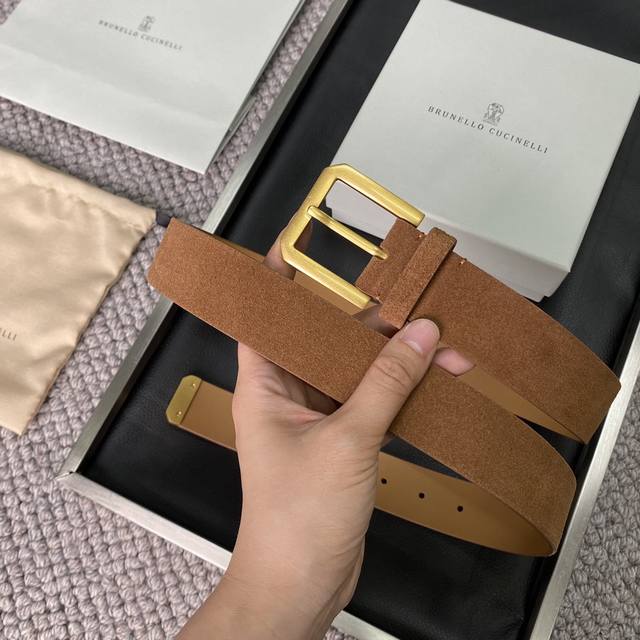 Brunello Cucinelli suede belt, 3.5 cm wide, simple style, easy to match