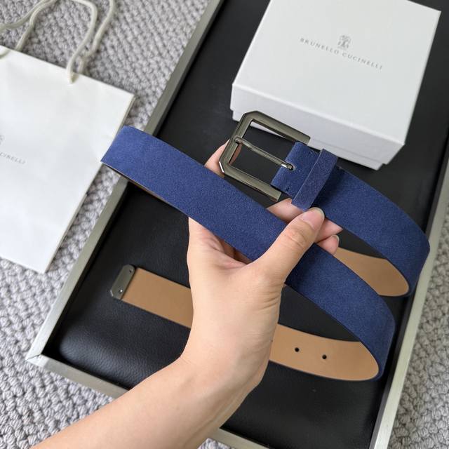 Brunello Cucinelli suede belt, 3.5 cm wide, simple style, easy to match