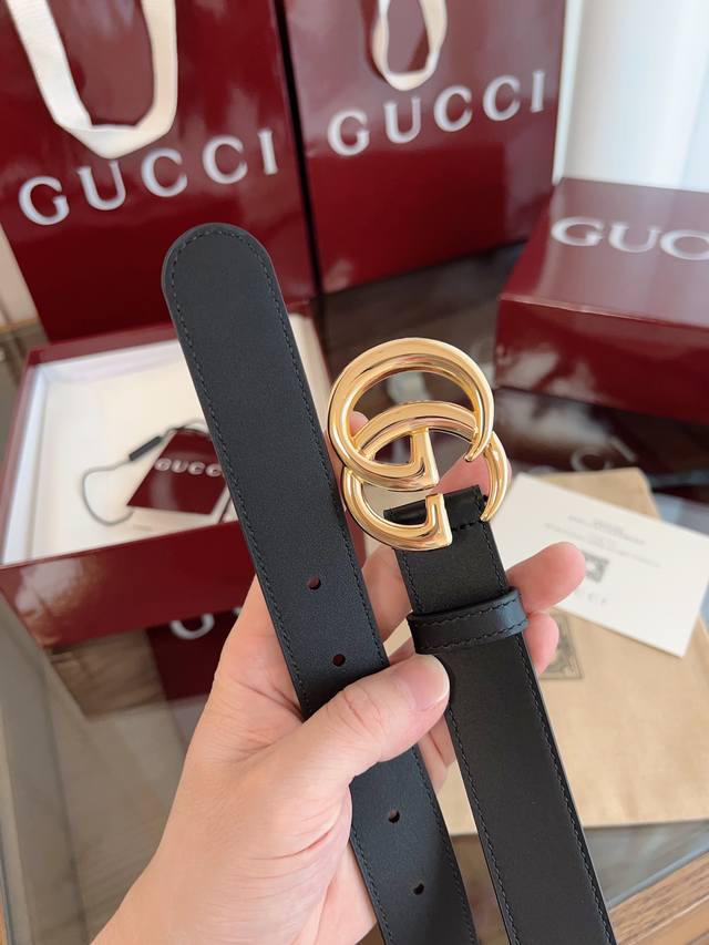 Gucci surface first layer calfskin width 3.0cm new version of the counter logo h