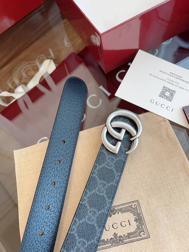 Stunning Gucci Double G Men's New Belt, 3.5cm wide, canvas with gray monogram an