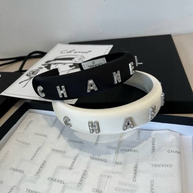Chanel new headband
