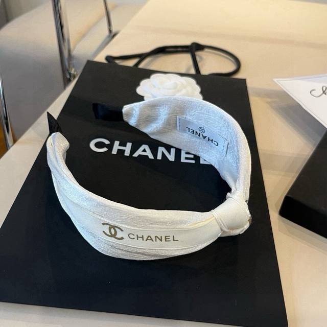 Chanel new headband