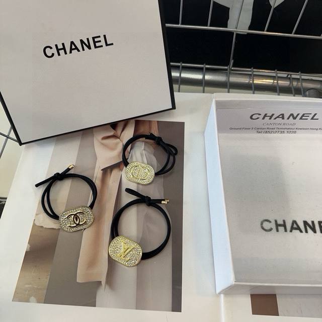 with box single Dior Dior new CD hairband, simple, practical and fashionable! Li
