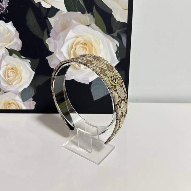 Special counter packaging Gucci latest old flower headband little fairy quickly