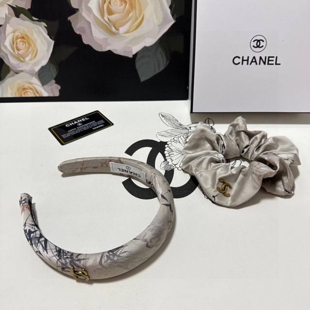 Special two-piece set with counter packaging Chanel Chanel's latest hit is here.