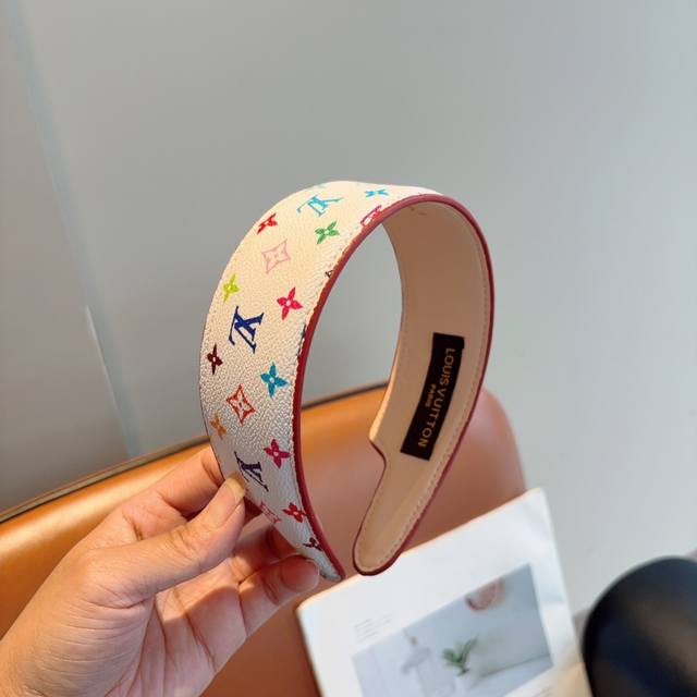 with packaging Louis Vuitton Lv super popular official website new presbyopia he