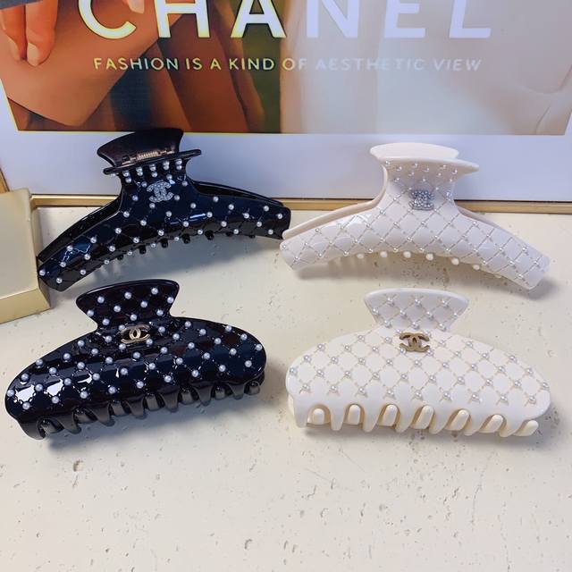 Chanel hairpin acetate plaid pearl logo clip temperament versatile daily exquisi