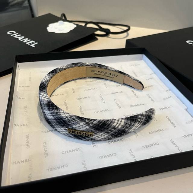 Burberry plaid headband