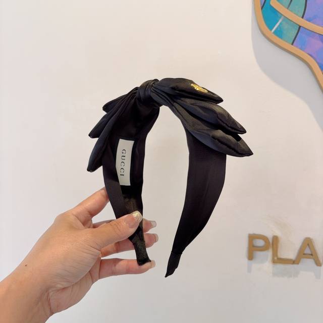 with packaging Gucci Gucci classic bow headband, goddess must-have headband, ver
