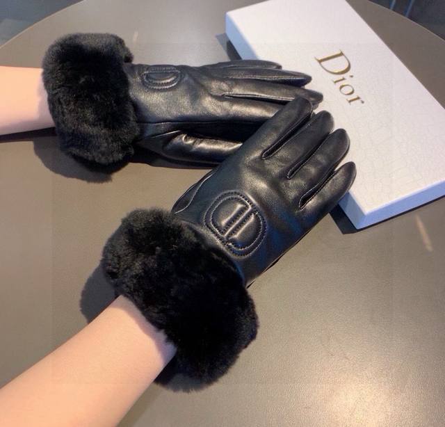 Dior Didr new 2025 autumn and winter lazy rabbit fur CD sheepskin embroidered gl