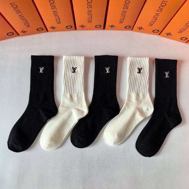 Special counter packaging Lv Louis Vuitton new cashmere embroidered mid-length s