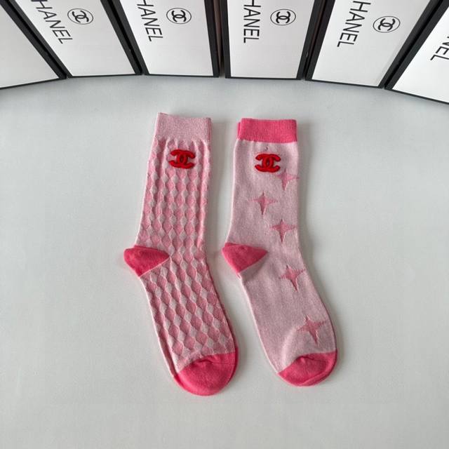 Special counter packaging Chanel Chanel new dopamine cashmere pile socks! Two pa
