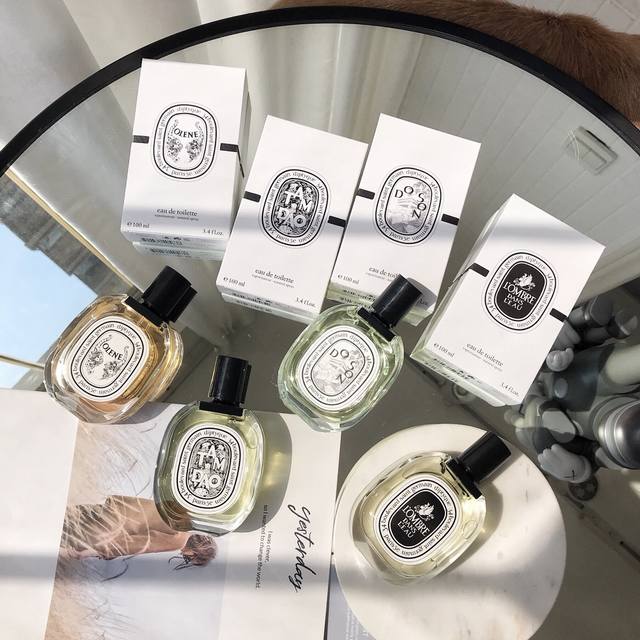 The counter quality comes from the well-known French fragrance brand Diptyque pe