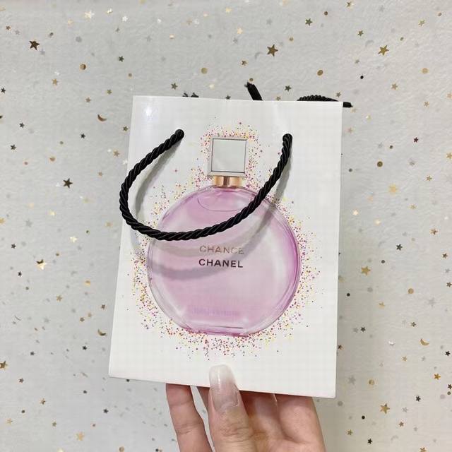New Chanel Christmas Chance Pink Ml 18th anniversary limited edition! Christmas