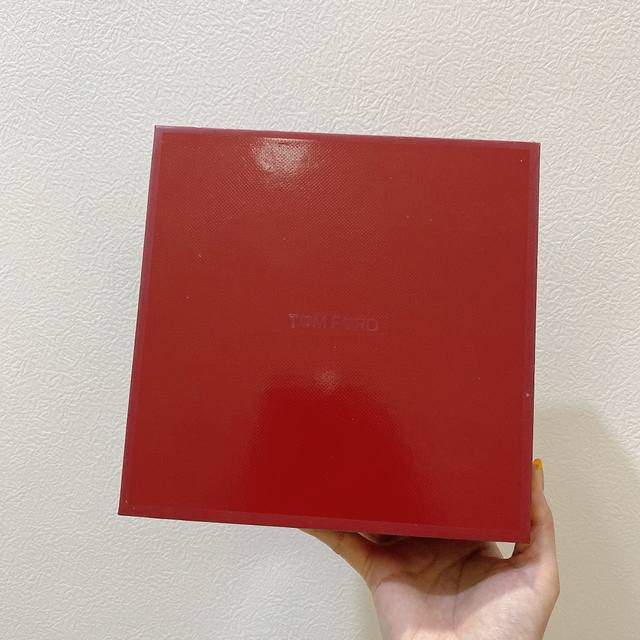 Counter-quality TF Cherry Perfume Lipstick Duo Set, including 50ml of Lost Cherr