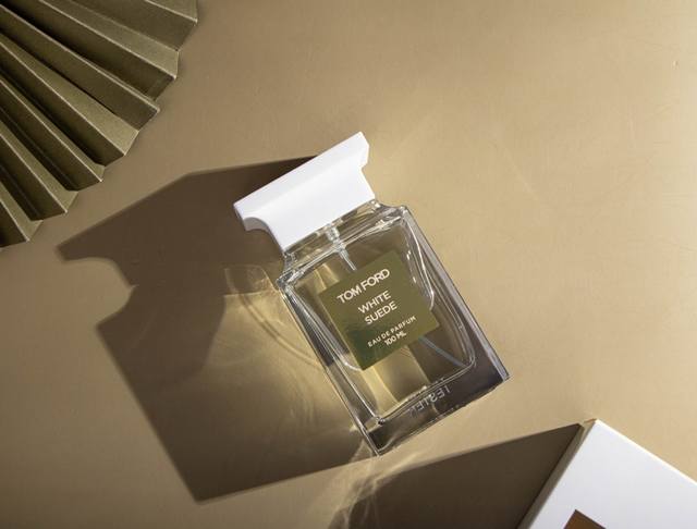 Counter Quality TF Limited Edition White Musk Perfume Ml Top Notes: Rose, Saffro