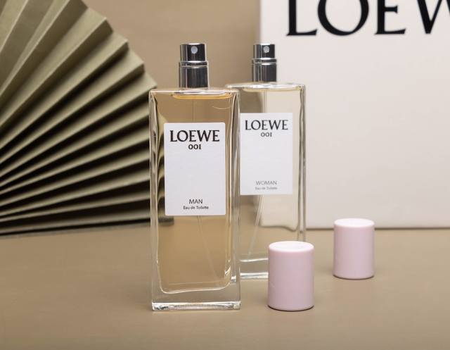 A two-piece, counter-quality Loewe perfume couple's set! This is a magical, afte