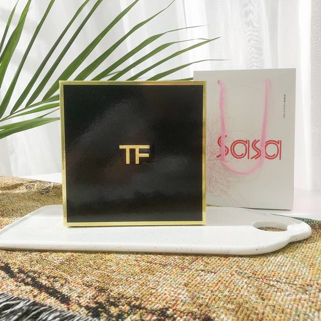 A counter-quality, hot-selling TF fragrance is back! Unisex fragrance! TF perfum