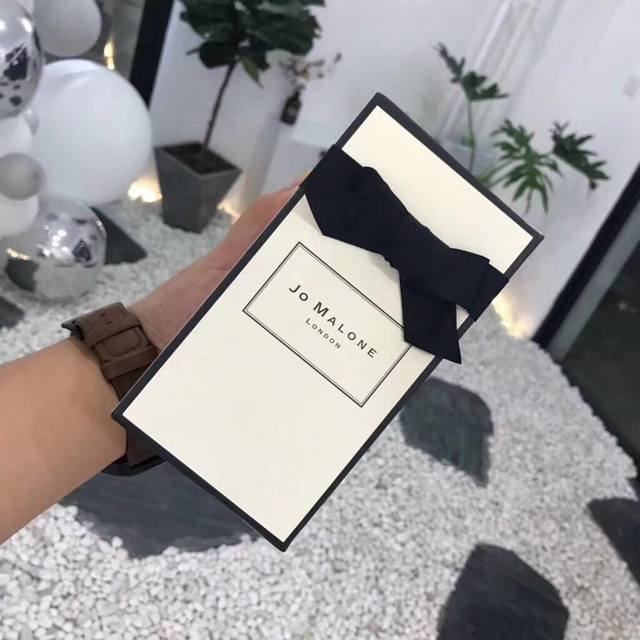 Countertop quality! This batch of Jo Malone London Blue Bell Eau de Parfum Ml is