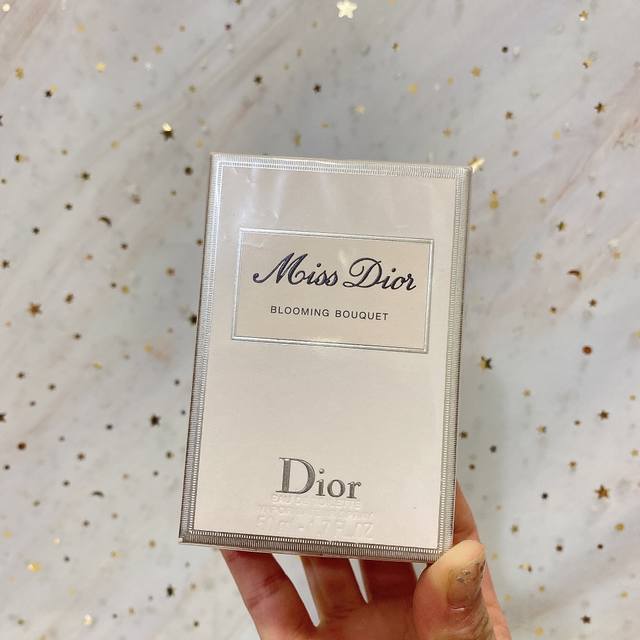 Counter Quality Miss Dior Blooming Sweetheart 50ml Top notes are like first love