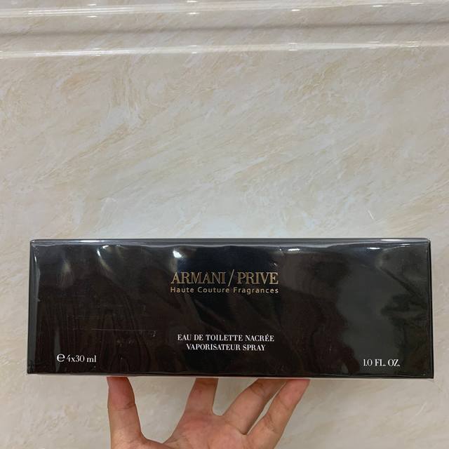 counter quality Armani Royal Private Collection perfume 4-piece set * 30Ml with
