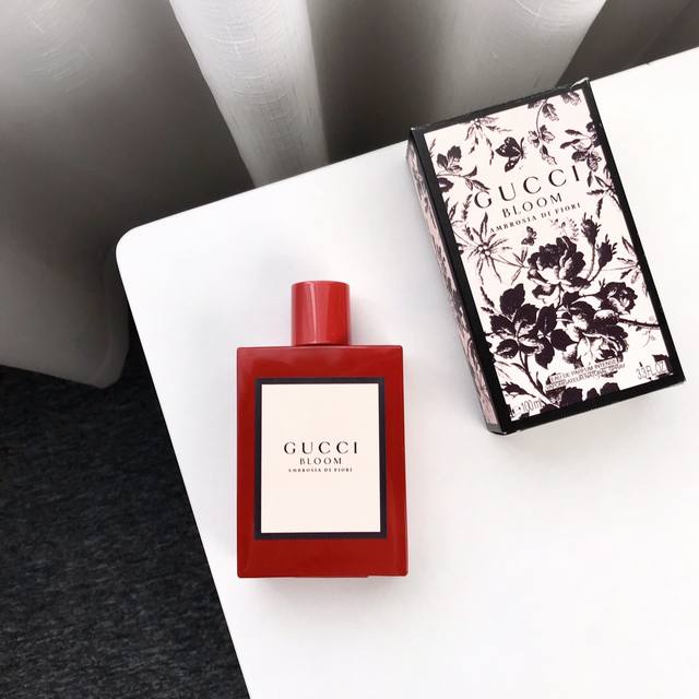 a counter-quality Gucci Floral Fragrance. Floral notes: Top notes: Jasmine and H