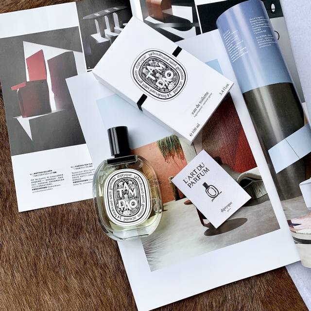 Counter quality Diptyque Tamdao, an otherworldly perfume. "I drifted in a world