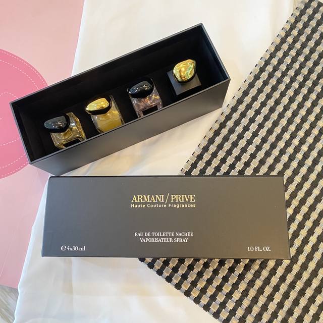 Counter-quality Armani Royal Private Collection 4-piece perfume set, 30ml with s