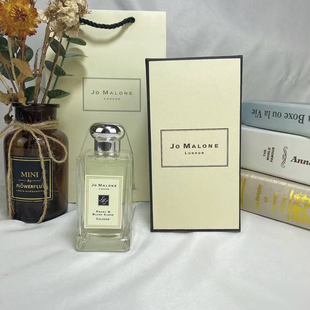 the latest in the Jo Malone Peony & Rouge Suede fragrance collection, is now ava