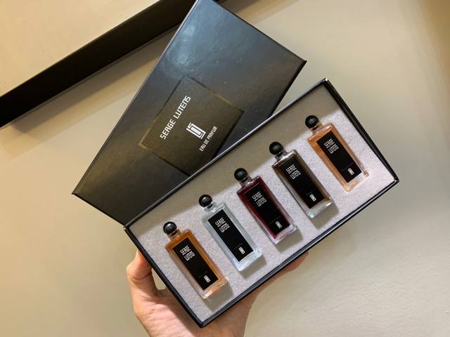 counter quality Lutens perfume sample gift box set Q version 5Ml five scents: 1