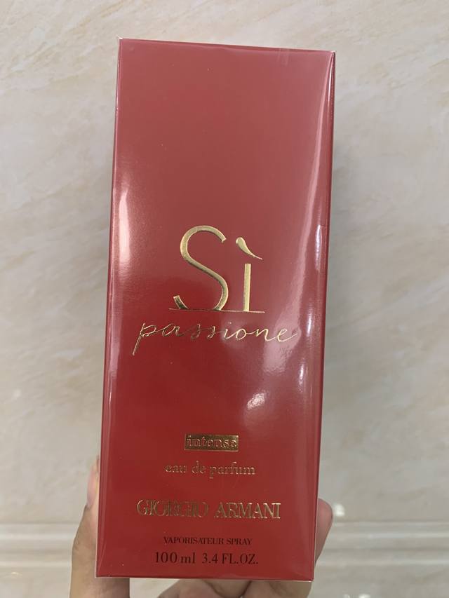 counter quality new Armani red passion love true love revealing women's perfume