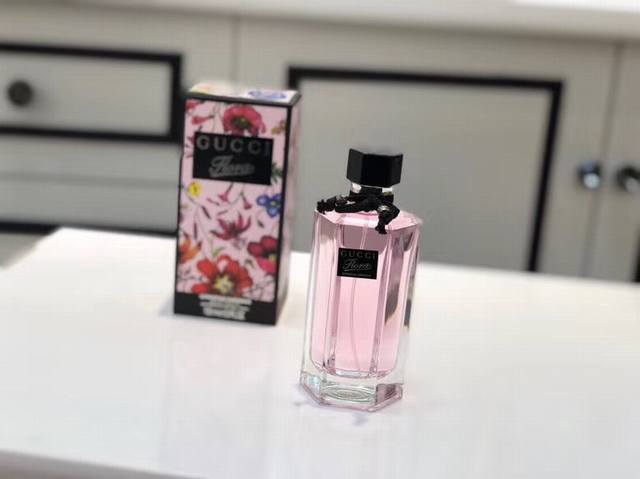 Gucci Dance of Flowers Magnolia Women's Eau de Toilette Ml This one is so gentle