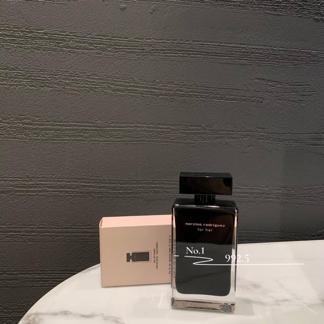 Counter quality product name: Narciso Rodriguez Her namesake women's perfume att