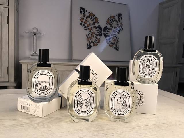 The exquisite harmony created by counter quality is astonishing. Diptyque's eau
