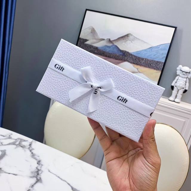 A four-piece Dior perfume set of premium quality! This high-end gift set boasts