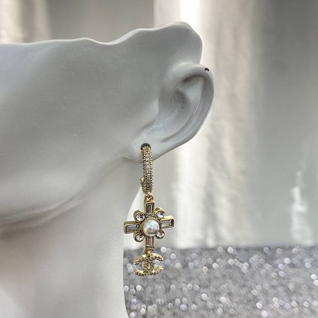 Code E2050 0956785 Chanel earrings hot sale new consistent Zp counter genuine Ch