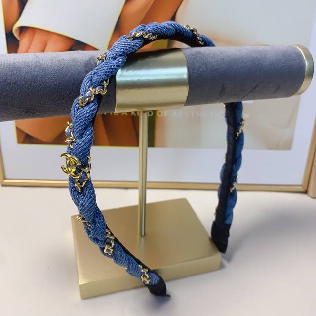 Chanel Chanel headband denim chain light luxury style headband temperament versa