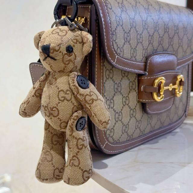 New Product Release: Gucci Keychain, Gucci Bag Buckle, the latest model, a highe