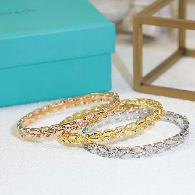 Tiffany bracelet exclusive debut high-end custom goddess design highlights exqui