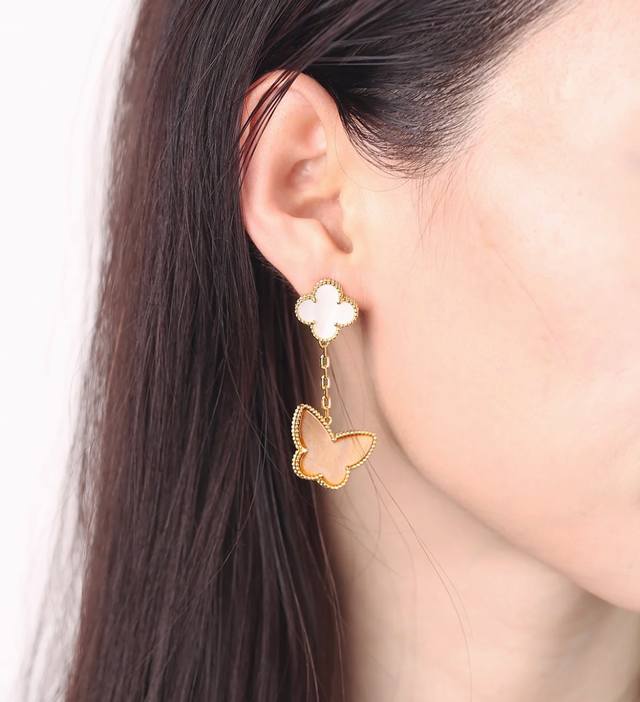 V gold plated Vca high-end four-leaf clover butterfly two-flower earrings, marke