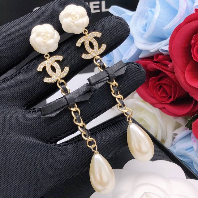 No. Xed0581 Camellia earrings temperament heavy model, tassel camellia leather b