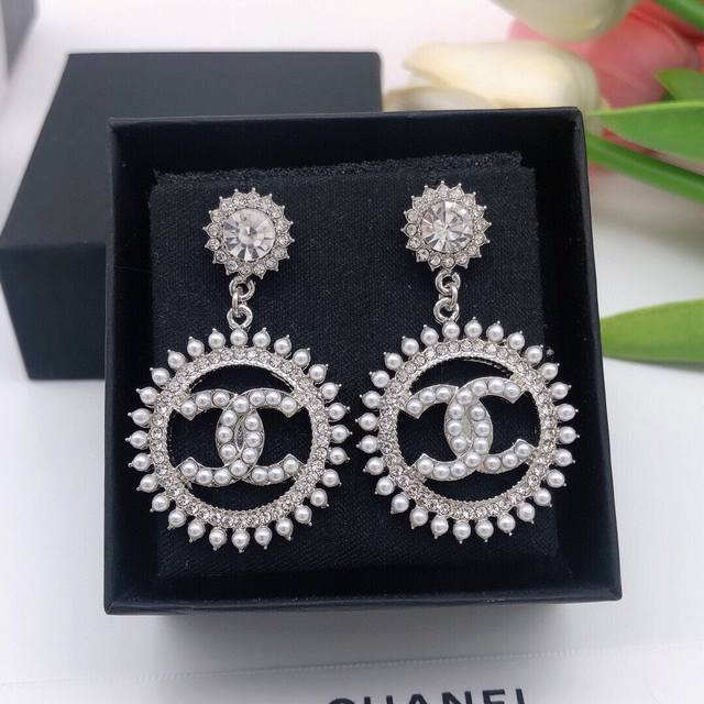 No. Xed0571 Cute girls should have no resistance to polka dots, C new Chanel cir