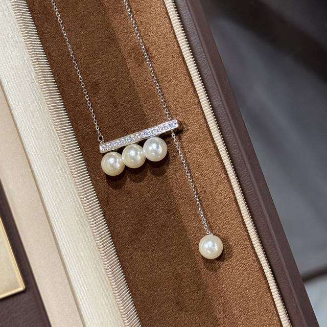 A6524 Popular Mikimoto four-pearl diamond tassel necklace. Super popular, simple