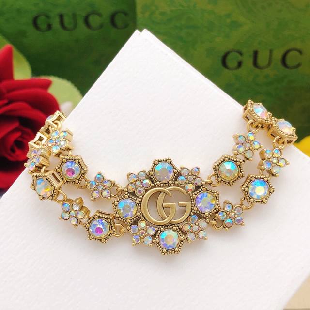 No. Gsl0045 Gucc* Latest Gucci Color Diamond Bracelet Consistent Zp Brass Materi