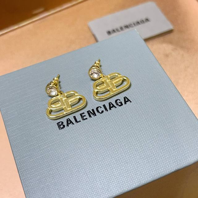 Balenciaga earrings king series counter simultaneous update simple bag shape ear