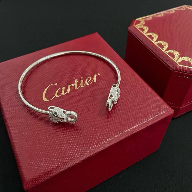 Cartier Panther Head Diamond Bracelet, a high-end custom edition. Diamond-set in