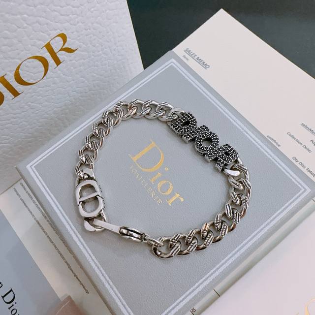 New high-quality Dior bracelet, original goods, new counter mold, retro fashion