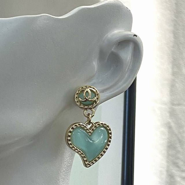 Code E2119 0257820 Chanel earrings hot sale new consistent Zp, counter synchroni