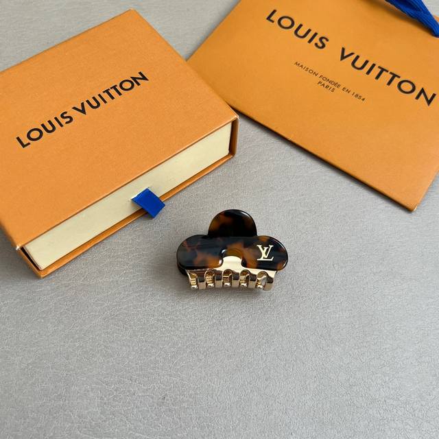 Exclusive New Lv Unpacking Vintage Purely Handmade Vintage Hairpins Use Lv Bags